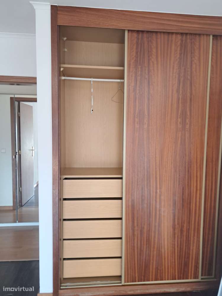 T3 c/130 mts2 Varandas, Garagem, Piscina e Arrecadação-6