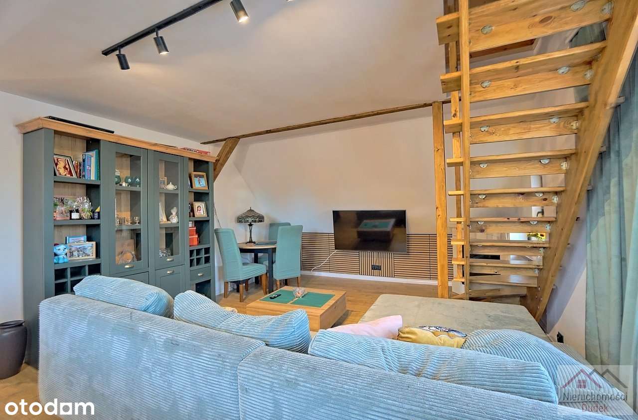 Pół domu po kapitalnym remoncie, wyposażone-5