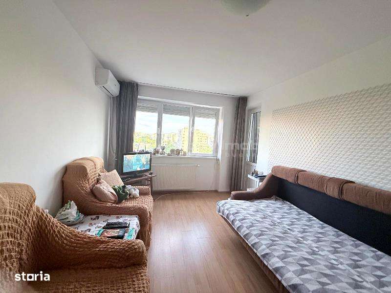 Vanzare apartament 2 camere - Drumul Taberei - 78000E !