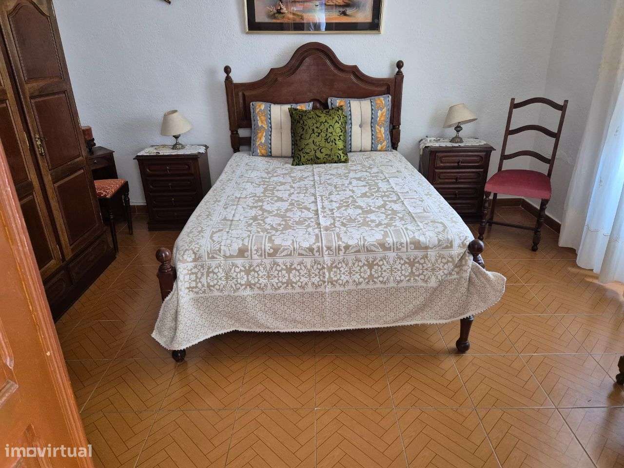 Excelente moradia terrea com 2 logradouros na Aldeia dos Fernandes-7