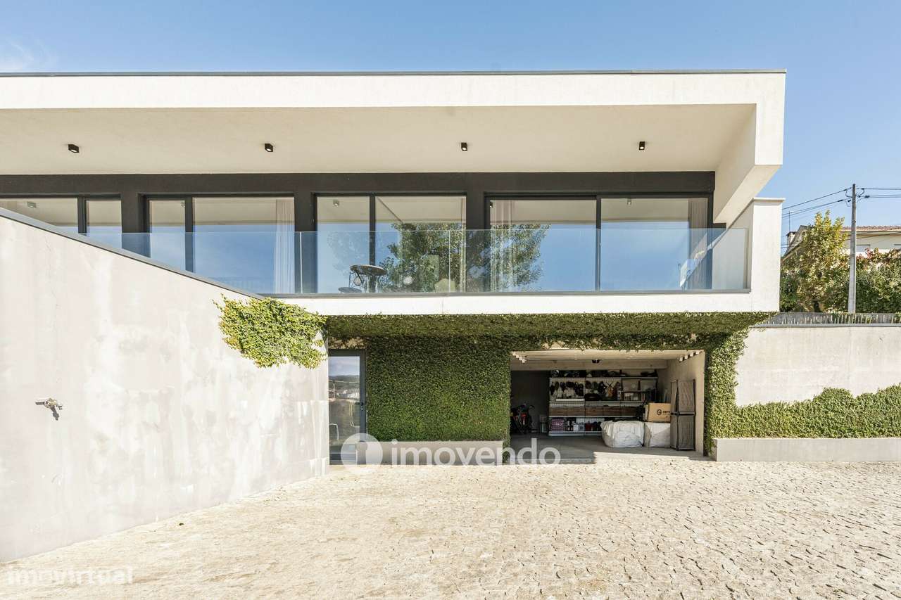 Moradia T3 única, mobilada e equipada, em Cabeceiras de Basto-45