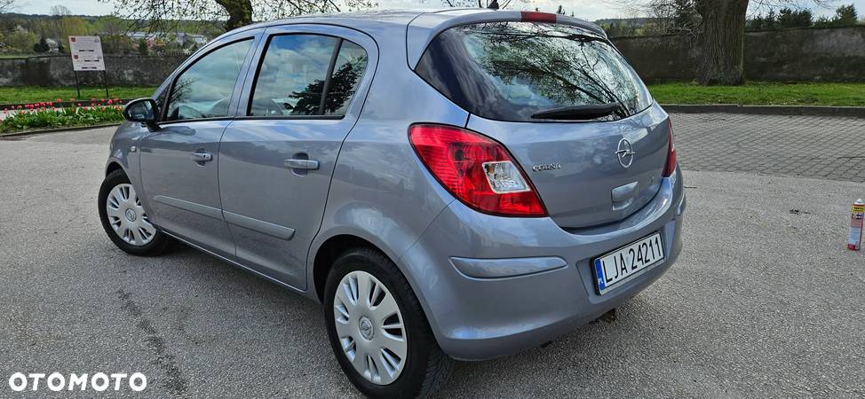 Opel Corsa - 11