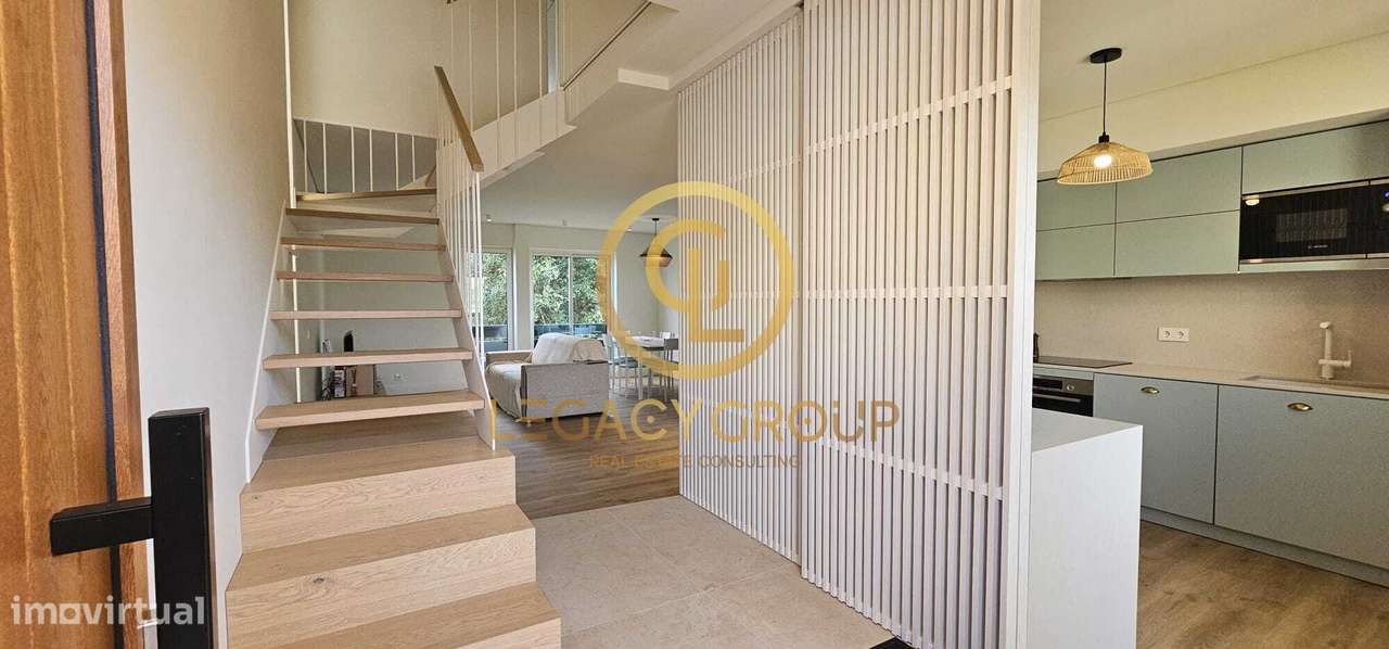 Apartamento Duplex T3 Renovado em Vilamoura-3