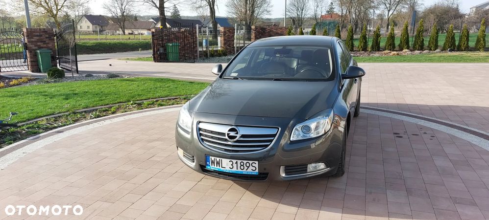 Opel Insignia - 1