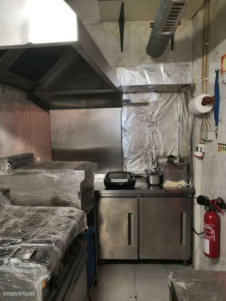 **Oportunidade : Trespasse de Restaurante Temático no Estoril** - Grande imagem: 4/4