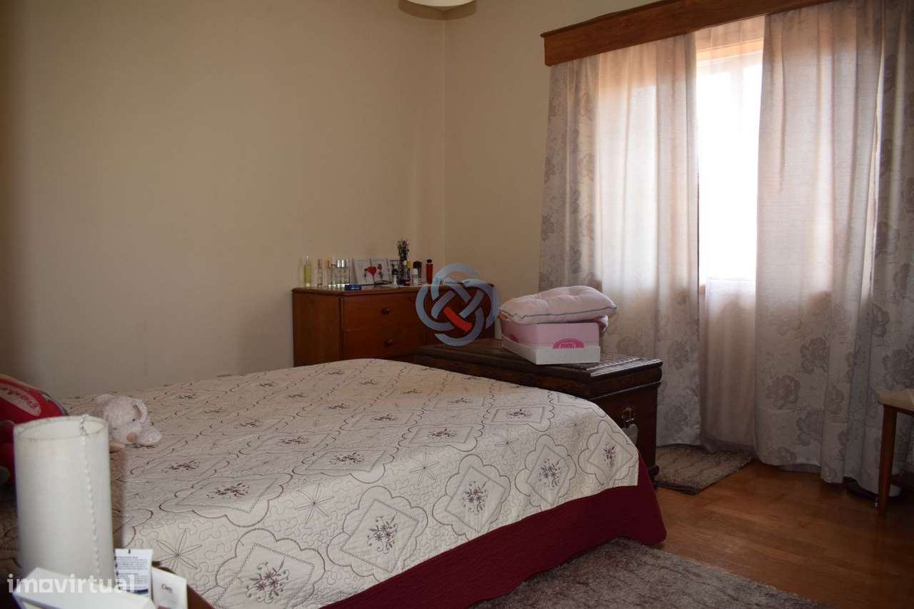 Apartamento T1 no centro de Santa Maria da Feira-8