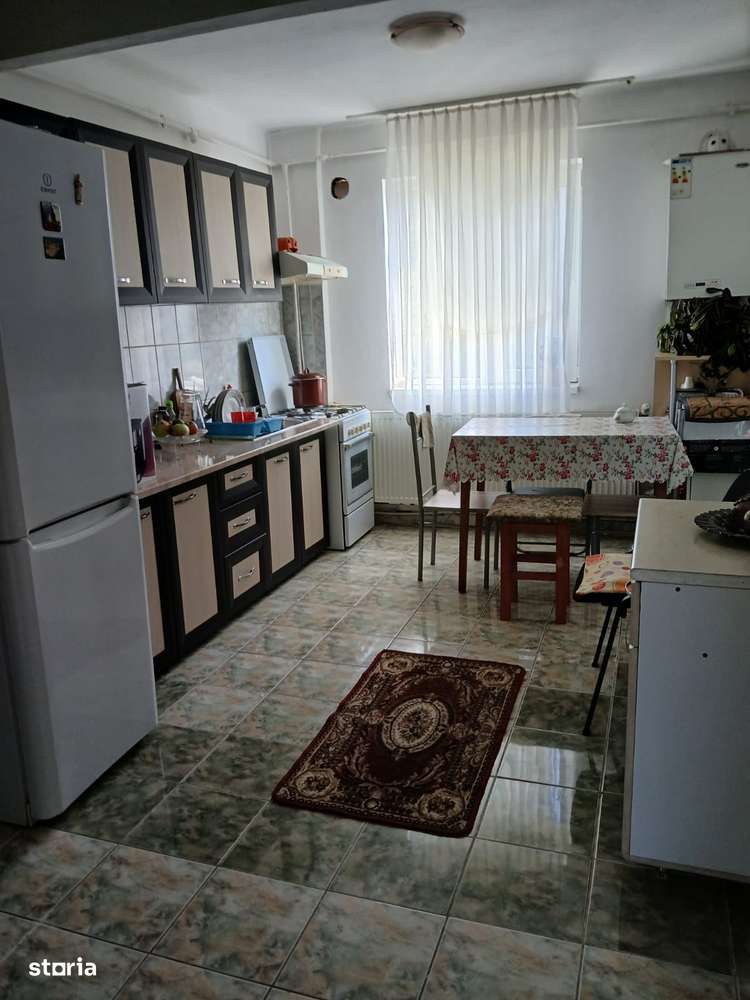 Vand apartament 3 camere Manastur-0