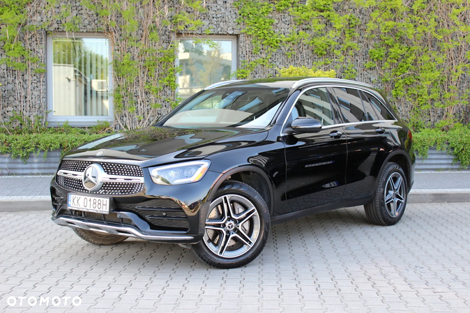 Mercedes-Benz GLC 300 4Matic 9G-TRONIC AMG Line Plus - 10