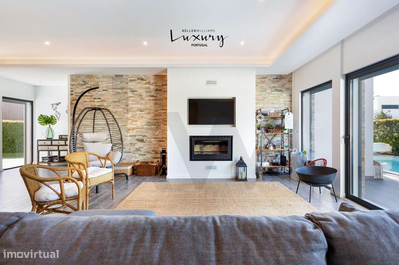 Moradia Exclusiva T3 com Piscina na prestigiada urbanização Fonte Sant - Grande imagem: 4/21