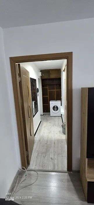 Apartament 1 camera, 32mp, etaj intermediar, zona Gheprgheni - Imagine principală: 4/8