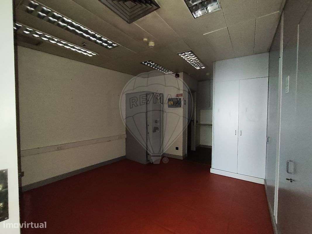 Loja  para arrendamento - Grande imagem: 5/8