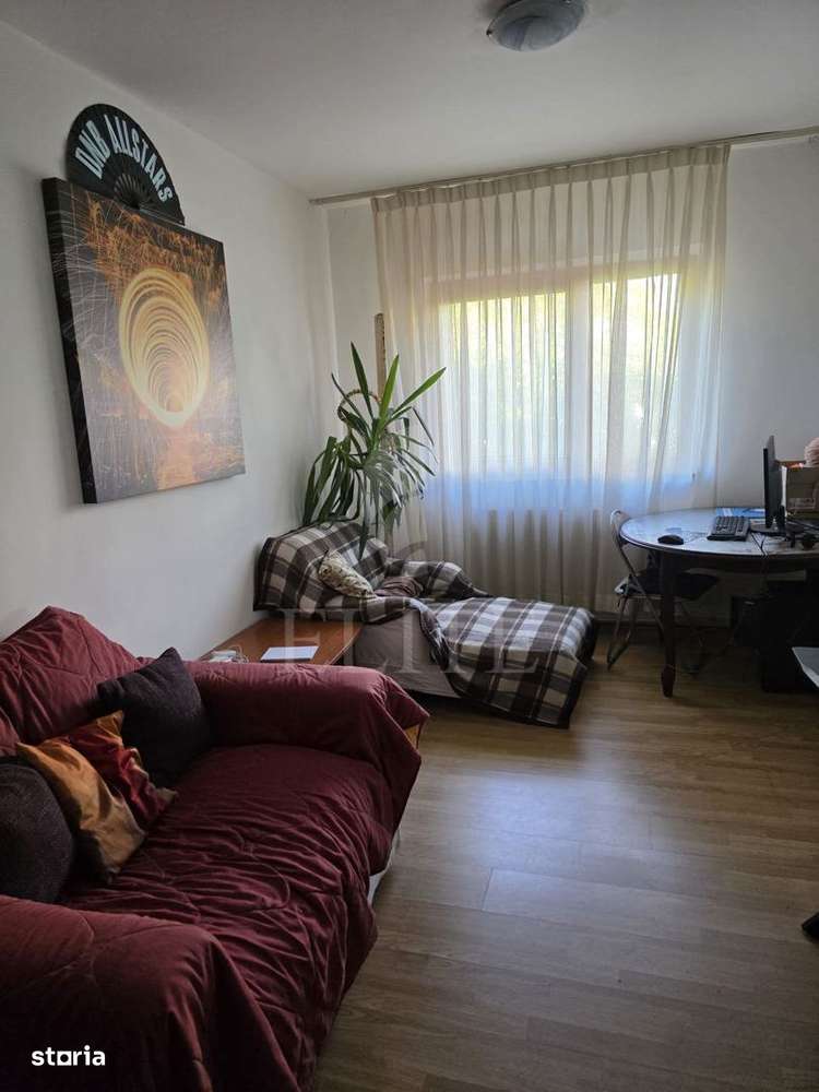 Apartament 3 camere în zona MOGOSOAIA-7