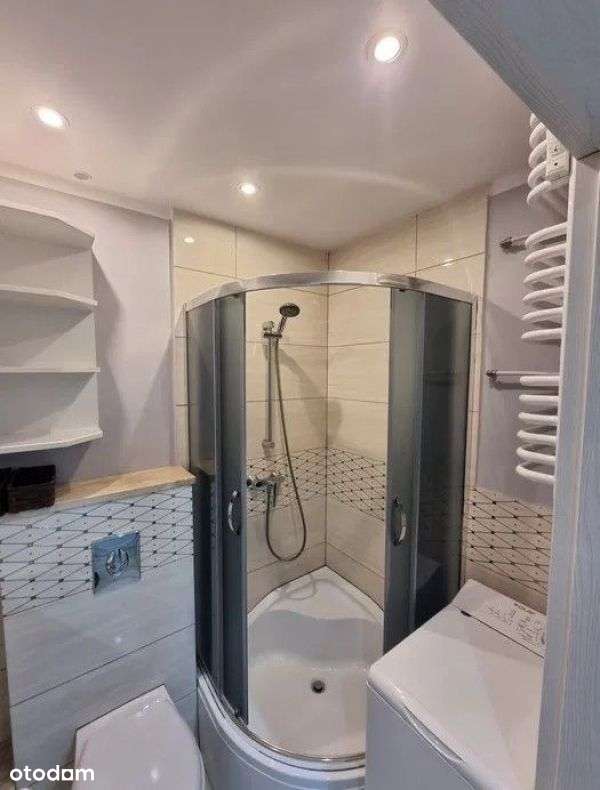 os. Pod Lipami, 2 pokoje + jadalnia