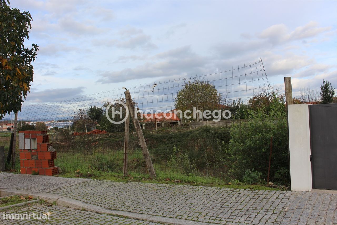 Lote de Terreno  Venda em Barcelos, Vila Boa e Vila Frescainha (São Ma