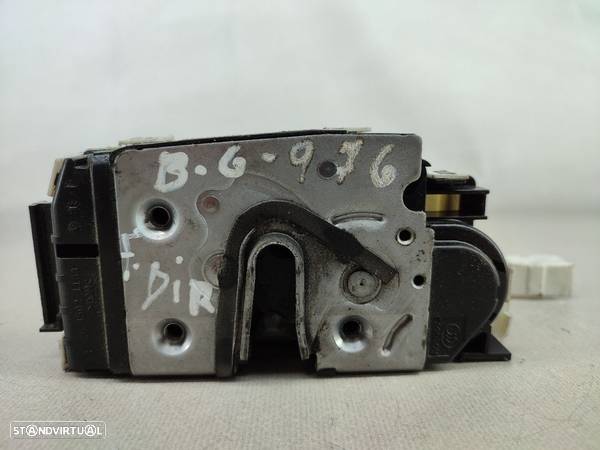 Ficheira Frt Drt Frente Direito Fecho Porta Volkswagen Crafter 30-50 C - 1