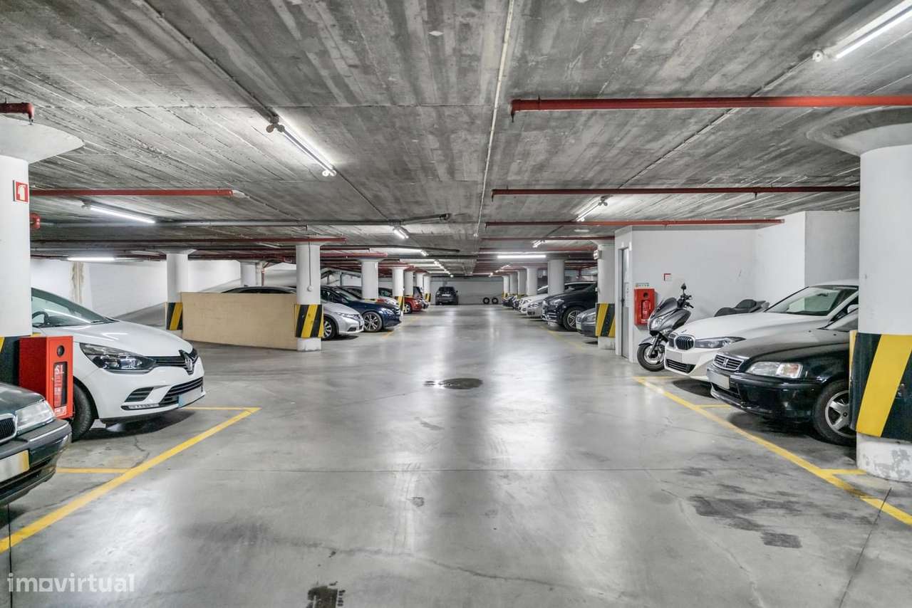 Apartamento T2 com vista, Beato, Lisboa-23