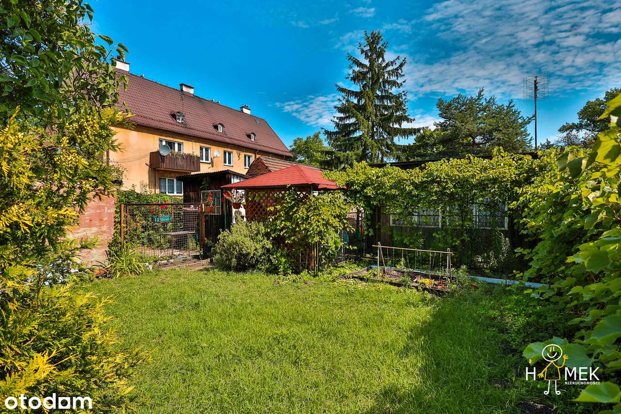 Duże Mieszkanie z Jeszcze Większym Potencjałem w Okazyjnej Cenie!-9