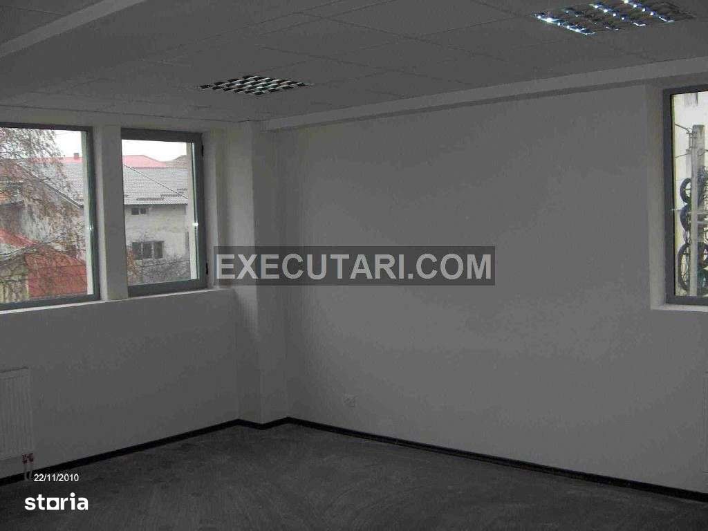 FOCSANI Spatiu Comercial 1,500 Central - Imagine principală: 5/14