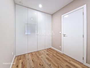 Apartamento Moderno no Centro da Cidade  – Totalmente Renovado e Pront - Grande imagem: 5/8