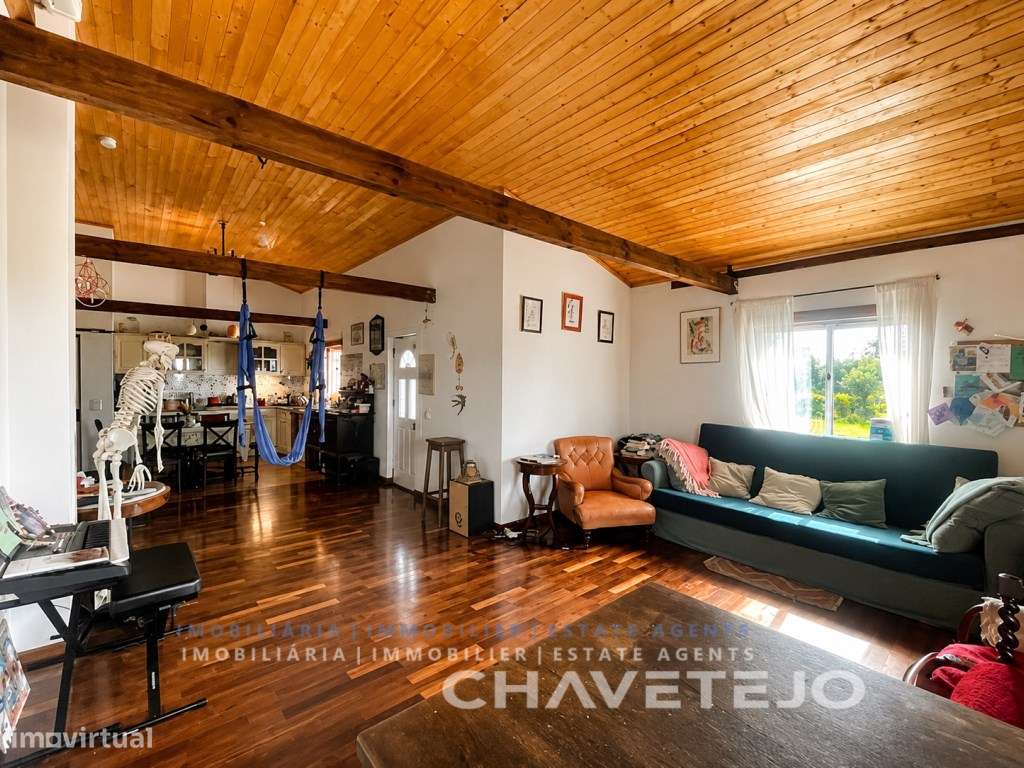 Quinta duplex T4 independente com vistas espetaculares-16