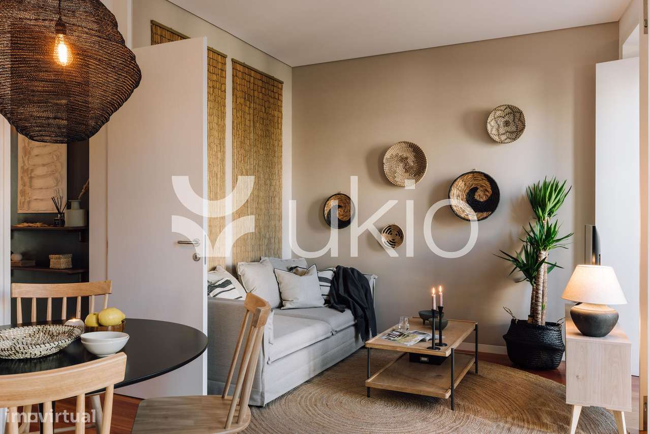 Apartamento T2 com terraço e escritório em Estefânia - Grande imagem: 2/22