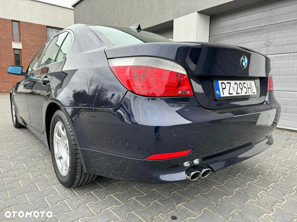 BMW Seria 5 520i - 9
