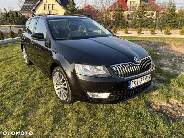 Skoda Octavia 2.0 TDI Ambition DSG - 1