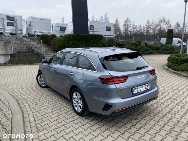 Kia Ceed 1.5 T-GDI M - 3