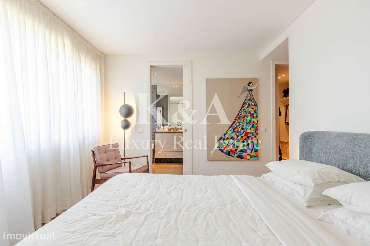 Apartamento T4 em Matosinhos Sul com varanda e vista mar.-19
