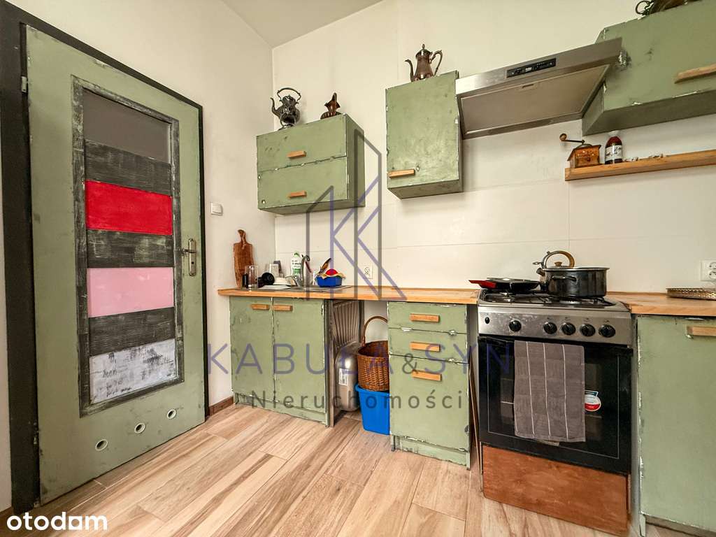 Secesyjna kamienica na Śniadeckich - 4 pokoje-10