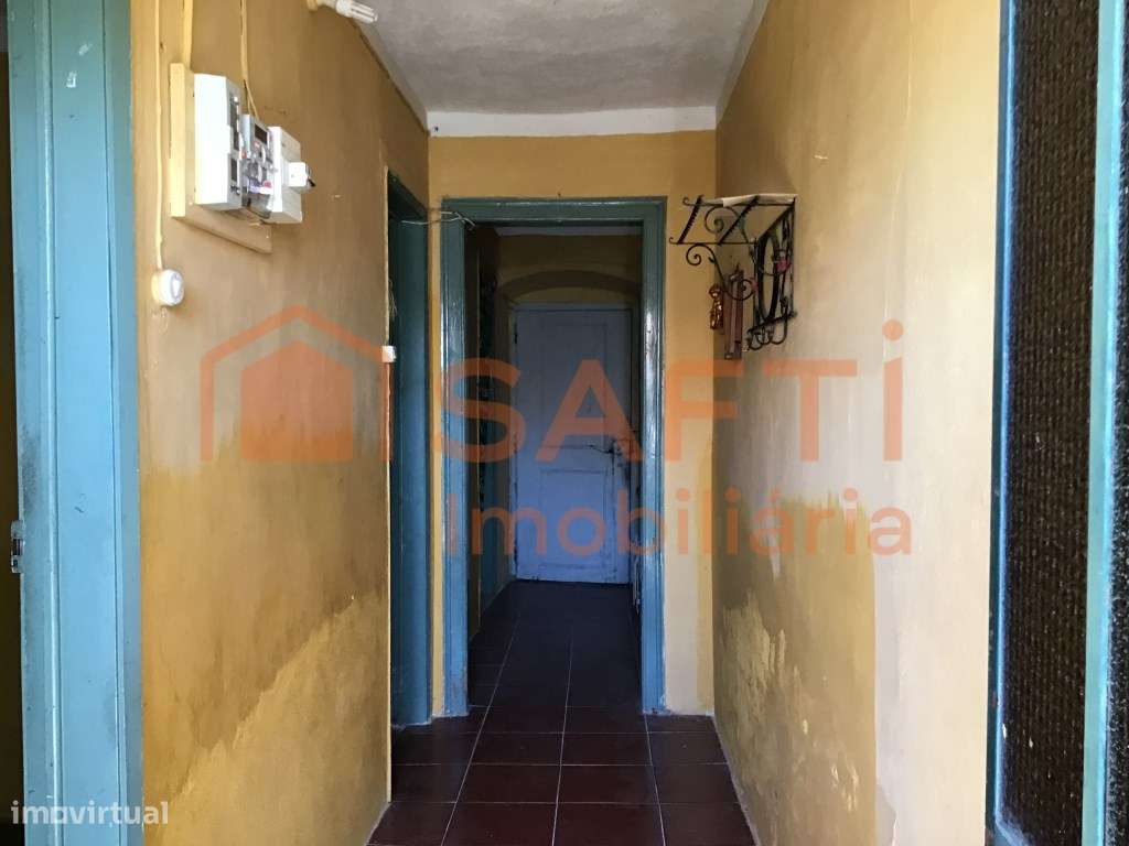 MORADIA T3 ISOLADA COM TERRENO-11