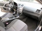 Toyota Avensis SW 2.0 D-4D Comfort - 16