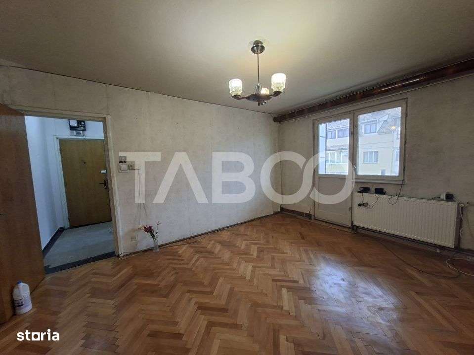 Cenusareasa apartamentelor - renovabil- balcon pivnita Mihai Viteazul - Imagine principală: 2/11