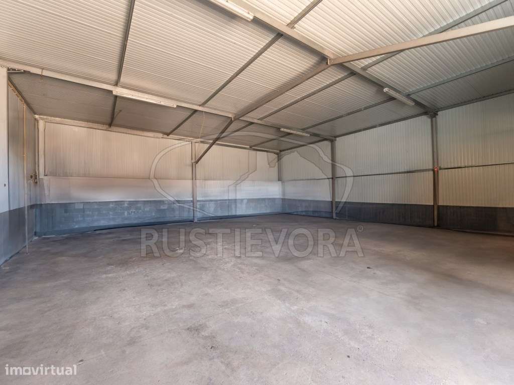 Quinta em Portel - 4,3 Ha de Tradição e Conforto-32