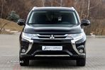 Mitsubishi Outlander - 35