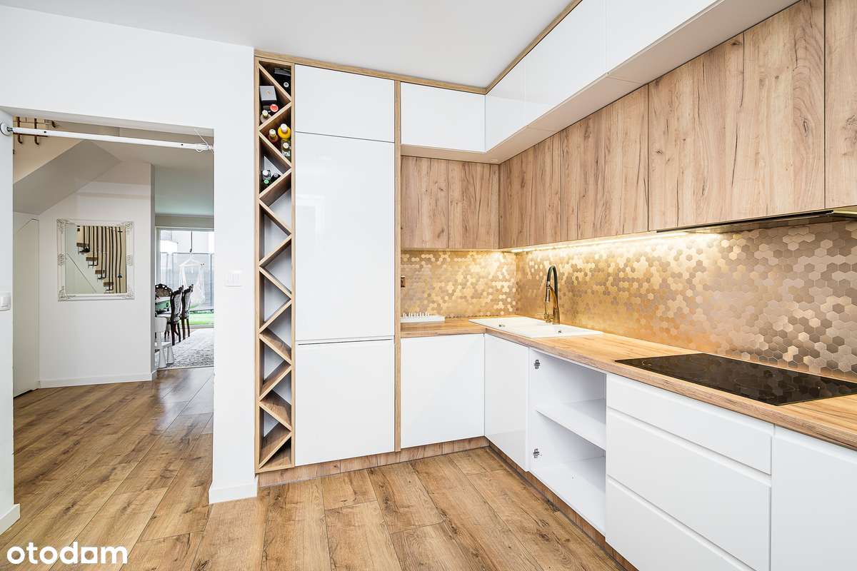 9883 zł/mkw !! 5pokoi,3poziomy,ogród,balkon,garaż,m.postojowe,p.zabaw-0