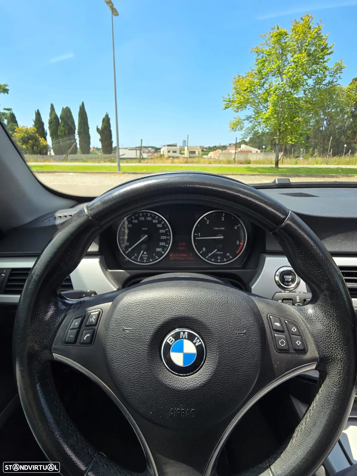 BMW 320 d - 16