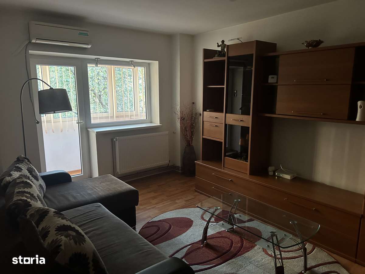 Proprietar - vând apartament cu 2 camere - Imagine principală: 3/15
