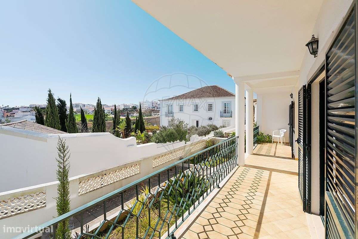 Moradia T5 para venda-46