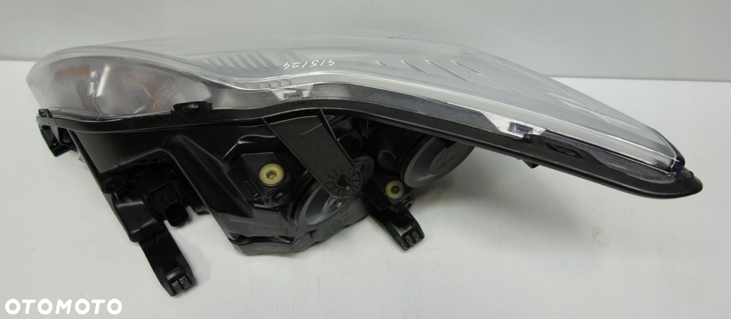 FORD FOCUS MK2 LIFT 2008-2010 SREBRNA ZWYKŁA LAMPA PRAWA PRZÓD PRZEDNIA - 4