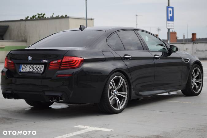 BMW M5 Standard - 7