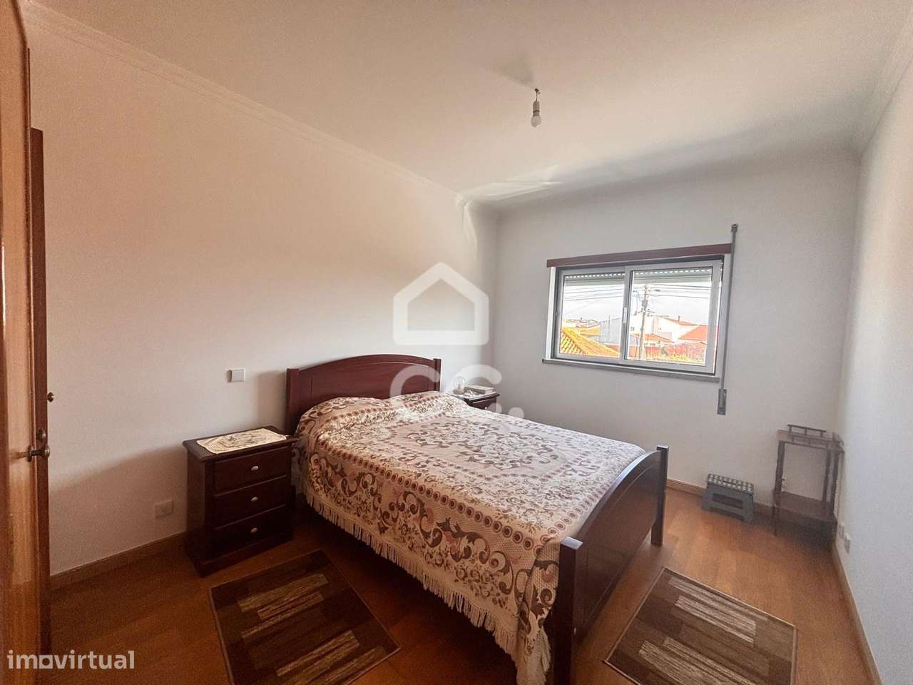 Apartamento T2, com arrecadação privativa no sotão e garagem individua-7