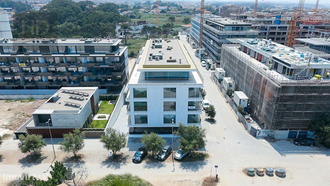 Apartamento T2 de luxo com vista mar e rio em Canidelo-41