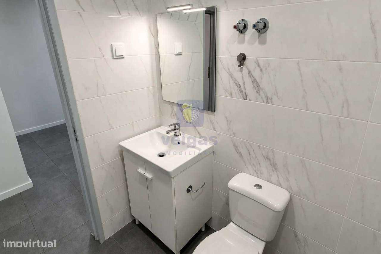 T1+1 com Logradouro - Totalmente remodelado  | Baixa da Banheira-9
