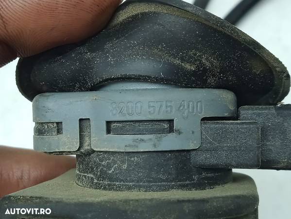 Supapa vacuum 1.5 2.0 dci k9k9 m9r 8200575400 Renault Megane 3 - 3