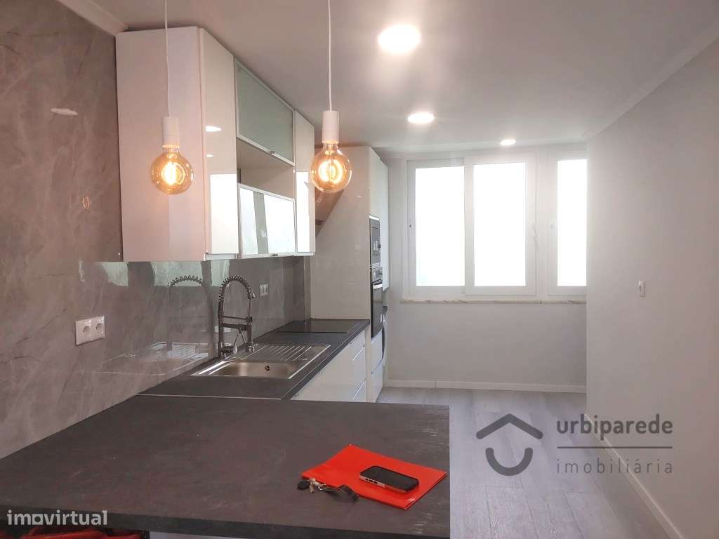 Apartamento T2 em Benfica perto do Colombo.-16