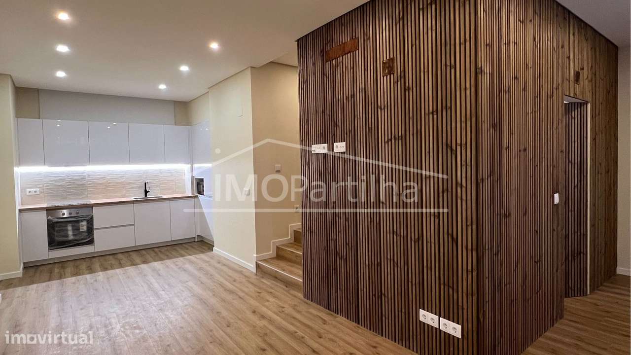 Apartamento T1 Remodelado na Urbanização da Anta - Sintra-1