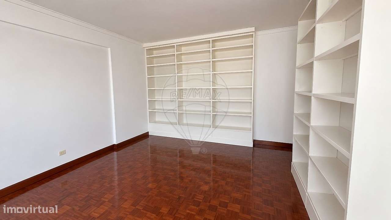 Apartamento T5 para venda-12