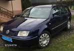 Volkswagen Bora 1.6 FSI - 8