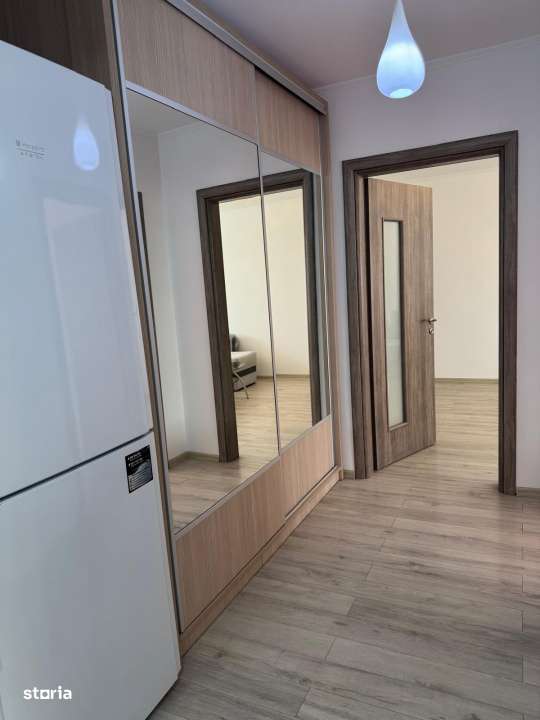 Apartament de vanzare, 2 cam vis a vis de Mega Mall-3